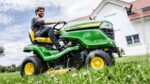 TRATOR DE RELVA JOHN DEERE X370 - Image 4