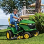 TRATOR DE RELVA JOHN DEERE X584 - Image 3