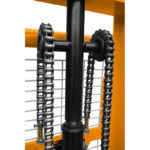 Empilhador manual com capacidade de carga de 1000 kg – Altura de elevação de 2500 mm - Image 4