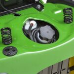 TRATOR DE RELVA JOHN DEERE X106 - Image 3
