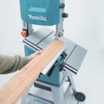 MAKITA – LB1200F – Serra de fita para oficina, 900 W – Altura de corte: 165 mm - Image 5