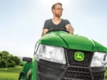 TRATOR DE RELVA JOHN DEERE X380 - Image 7