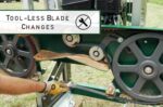 WOODLAND MILLS – HM122 – Serra elétrica portátil de 400 V – Diâmetro de corte de 550 mm – 4000 W - Image 14