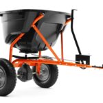 Espalhador de 75 – 130 l para cortadores de relva com assento