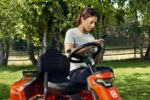 Cortador de relva com assento Husqvarna R 320X AWD de 14 cv, sem plataforma de corte - Image 4